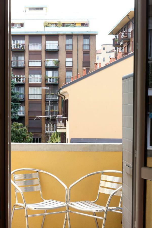 Bright House In Milan Milão Exterior foto