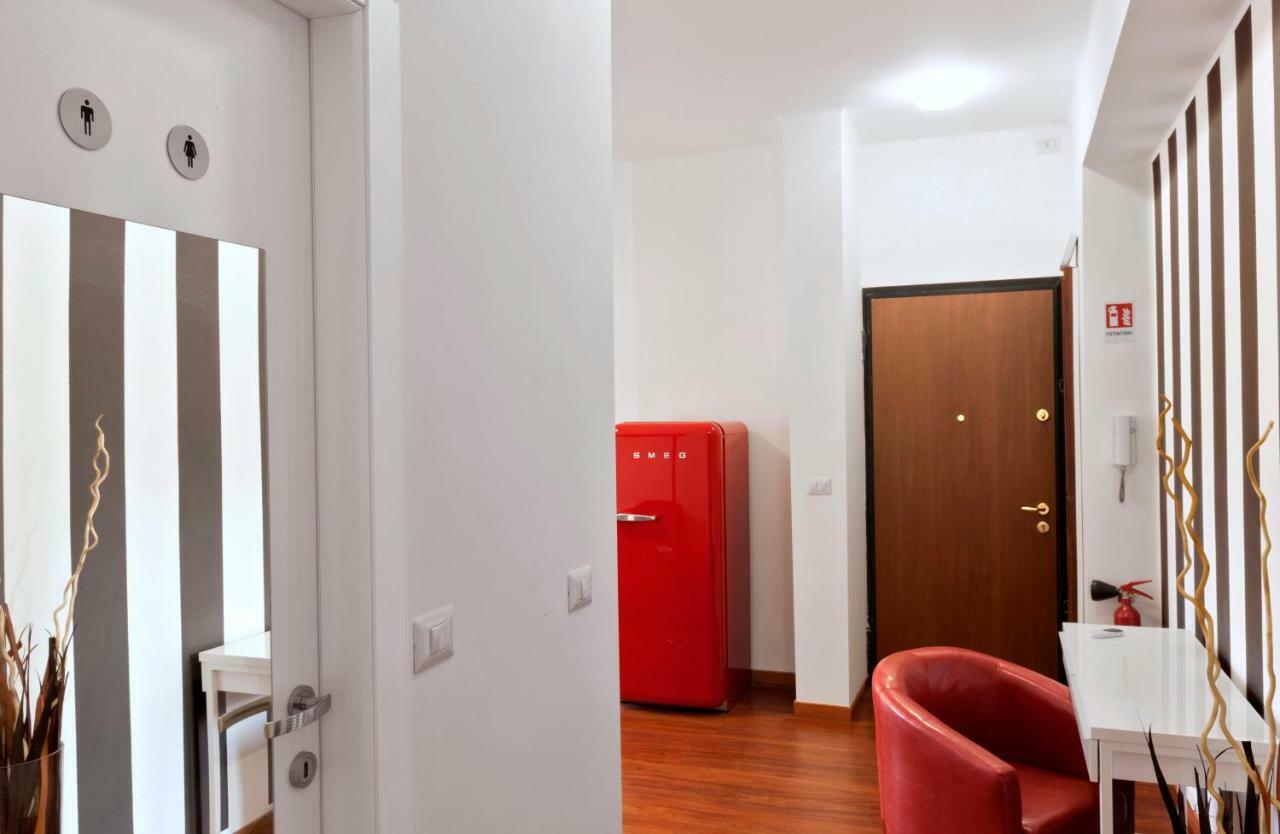 Bright House In Milan Milão Exterior foto